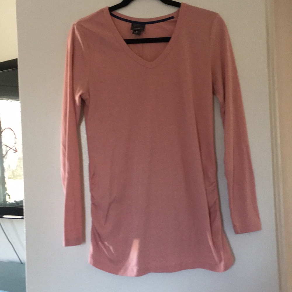 Long sleeve maternity shirt